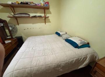 Casa de 4 ambientes, Florencio Varela · Alquiler de Casa Una Planta con Jardin. Dos Dorm.