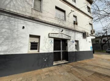PH · 68m² · 3 Ambientes · PH en Lanús Este