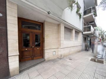 PH de 2 ambientes, Recoleta · Se Vende 2 Ambientes en Charcas y Anchorena. U$s 75.000