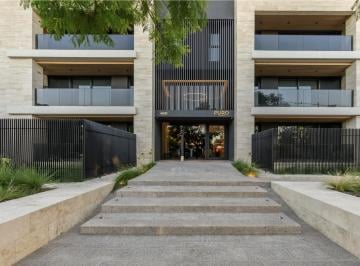 Departamento · 140m² · 6 Ambientes · Puro Cerro | Exclusivo Departamento de 2 Dorm. con Jardín, 140 m² y 2 Cocheras