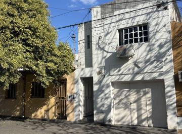 imagen1 · Dos Casas a m de Av Freyre y Parque J. de Garay