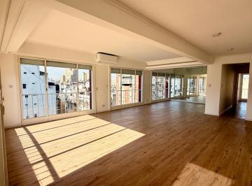 Departamento · 140m² · 5 Ambientes · 4/5 Ambientes - Piso Alto - Recoleta
