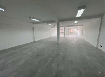 Oficina comercial · 118m² · Alquiler Oficina Reciclada y Muy Luminosa