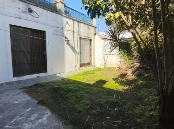 Casa · 106m² · 4 Ambientes · 2 Cocheras · Venta Casa 4 Ambientes San Fernando Jardín Cochera