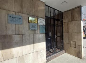 Oficina comercial · 68m² · 2 Dormitorios · Bº Centro: Depto de 2 Dorm. de Uso Comercial/oficina - Zona Tribunales!