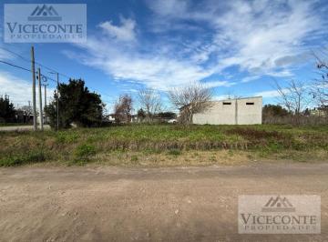 Terreno , Chascomús · ¡Oportunidad! Lote 396 m². Esquina Cerrito y Gral Paz, Chascomús. Buenos Aires.
