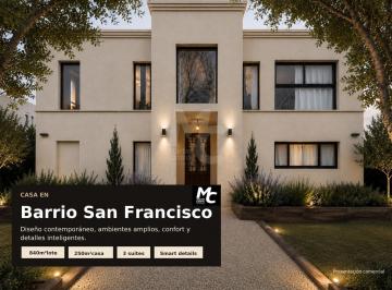 Casa · 840m² · 6 Ambientes · 2 Cocheras · Casa en Venta a Estrenar en San Francisco