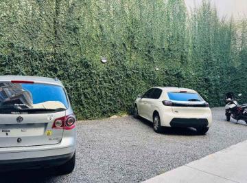 Garage · Cochera en Venta en Villa Crespo