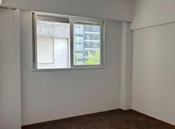 Departamento · 36m² · 2 Ambientes · 2 Ambientes en Alquiler en Buen Estado con Lavadero Independiente