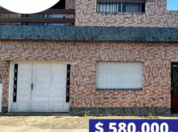 PH de 2 ambientes, Avellaneda · Dpto Tipo Casa 2 Ambientes con Cochera