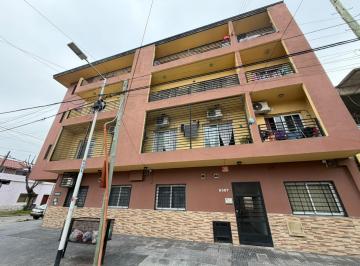 Departamento · 40m² · 2 Ambientes · Departamento Dos Ambientes Wilde en Alquiler por Escalera No Apto Mascotas