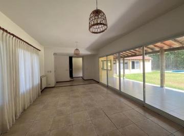 Casa · 190m² · 5 Ambientes · 1 Cochera · Casa en Venta y Alquiler en Barrio San Isidro Labrador, Villanueva, Tigre