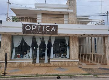 Casa · 295m² · 4 Ambientes · 1 Cochera · Venta - Casa Pa Local Pb Cochera - Totoras