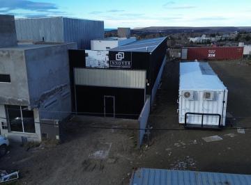 Bodega-Galpón · 300m² · 2 Ambientes · Galpón en Alquiler