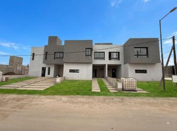 PH de 3 ambientes, Córdoba · Duple en Venta Docta