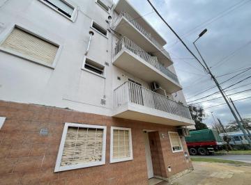 Departamento de 3 ambientes, Morón · Departamento 3 Ambientes en Alquiler