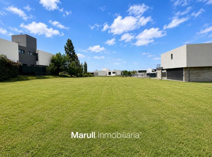 Terreno · 1500m²