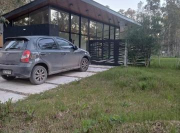 Casa · 200m² · 3 Ambientes · Casa en Venta - 2 Dorm. 2 Baños - Florencio Varela