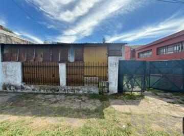 Terreno · 70m² · 3 Ambientes · 2 Cocheras · Casa Venta Malvinas Argentinas