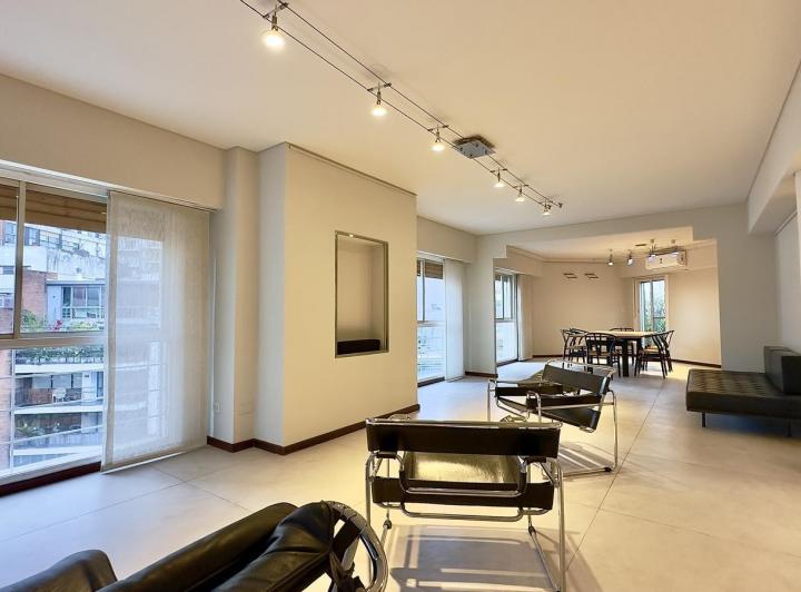 Departamento · 279m² · 5 Ambientes · 3 Cocheras