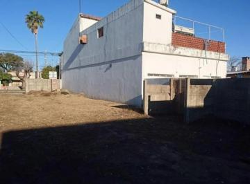 Bodega-Galpón · 227m² · 3 Ambientes · Galpón - Villa Gobernador Galvez - Espacio Aereo - Oficina