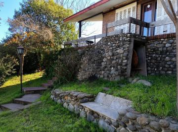 Casa · 153m² · 6 Ambientes · 3 Cocheras · Venta Casa en Rio Ceballos 3 Dorm.