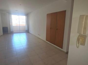 Departamento · 27m² · 1 Ambiente · Alquiler Monoambiente con Balcon Villa Luro