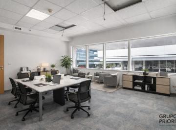 Oficina comercial · 90m² · 1 Ambiente · 1 Cochera · Oficina en Alquiler en Puerto Madero con Cochera!