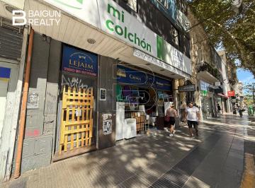 Local comercial · 900m² · Local en Alquiler, Zona Botanico
