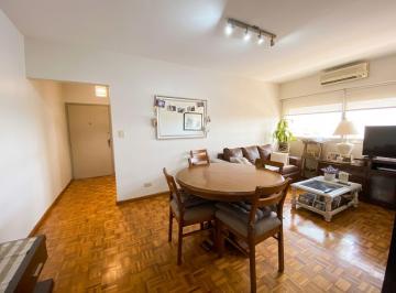 Departamento · 83m² · 4 Ambientes · Departamento 4 Amb. en Venta en Flores Luminoso
