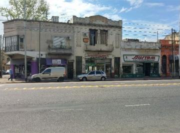 Local comercial · 146m² · 3 Ambientes · Local con Vivienda Sobre Avda. Mitre Al 1700