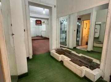 Oficina comercial · 50m² · 3 Ambientes · Oficina Alquiler - Planta Dividia - a La Calle
