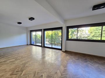 Departamento · 115m² · 4 Ambientes · Piso con Balcón en Belgrano de 3 Dormotorios con Suite y Vestidor