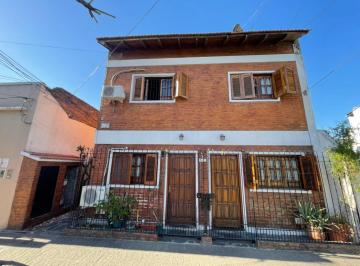 Casa · 65m² · 3 Ambientes · Triplex 3 Ambientes + Playroom en Venta - Villa Luzuriaga
