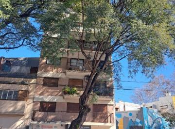 Departamento · 35m² · 2 Ambientes · Av Forest 600 - Colegiales - 2 Amb. Luminoso, Buen Estado!