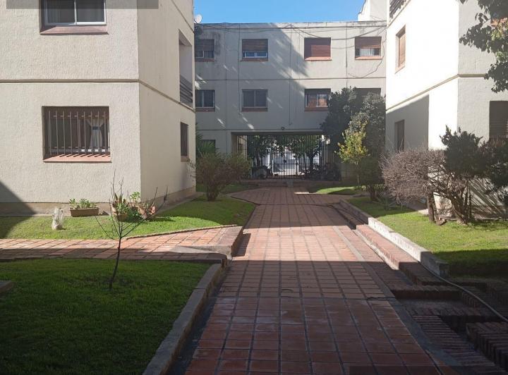 Departamento · 95m² · 5 Ambientes · 1 Cochera