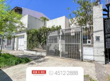 Casa · 150m² · 4 Ambientes · 1 Cochera · Casa 4 Ambientes Venta - Martinez