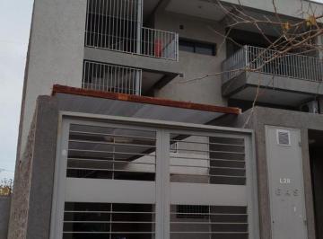 Departamento · 70m² · 3 Ambientes · 1 Cochera · B° Portal del Sur