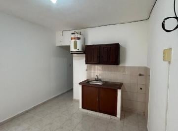 Departamento · 38m² · 2 Ambientes · Roque Saenz Peña 1151, Pb, 1 Dormitorio.
