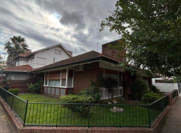 Casa de 3 ambientes, Quilmes · Chalet de 3 Ambietnes Completamente Reciclado, Excelente Ubicacion