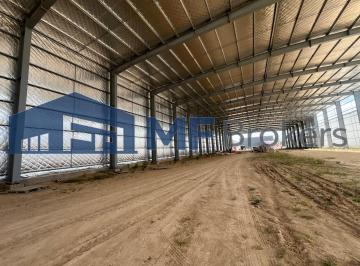 Bodega-Galpón · 6000m² · Excelente Galpón Aaa en Alquiler en Ezeiza a Estrenar