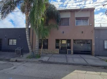 Casa de 5 ambientes, Morón · Venta Casa de 5 Ambientes en Castelar