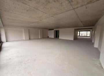 Oficina comercial · 203m² · 2 Ambientes · 2 Cocheras · Venta Oficina de Piso Entero, 216 m² - Salta 960, Constitución