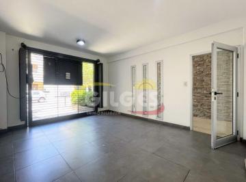 Garage · 12m² · Cochera Cubierta en Ramos Mejia