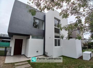 Casa · 260m² · 6 Ambientes · 1 Cochera · Casa en Venta Barrio Privado Cuñatai Chateau