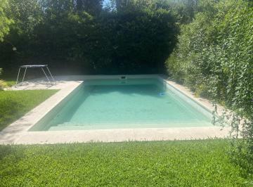 Casa · 160m² · 6 Ambientes · 2 Cocheras · Alquiler Casa 3 Dorm. Amoblada - San Isidro Labrador - Villanueva