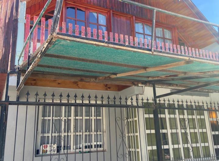 Casa · 300m² · 6 Ambientes