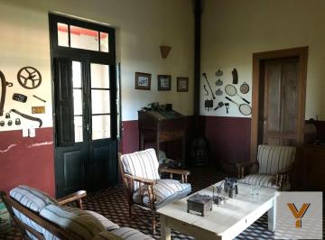 Campo · 150m² · 7 Ambientes · Campo en Venta - 300.000 m² - Mercedes