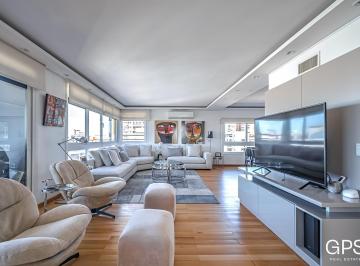 Departamento · 208m² · 6 Ambientes · 2 Cocheras · Exclusivo Piso Alto en Palermo - 4 Dorm., Cochera y Amenities