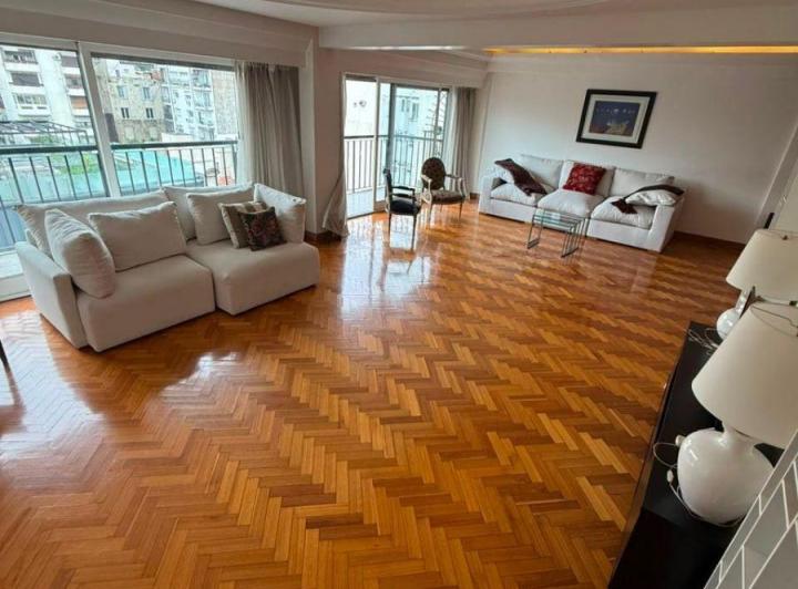 Departamento · 168m² · 4 Ambientes · 1 Cochera